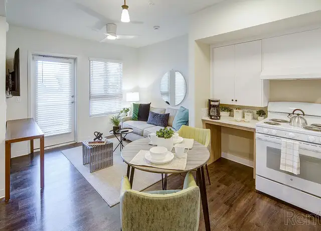 Photo of 600 Roble Ave, Pinole, CA 94564