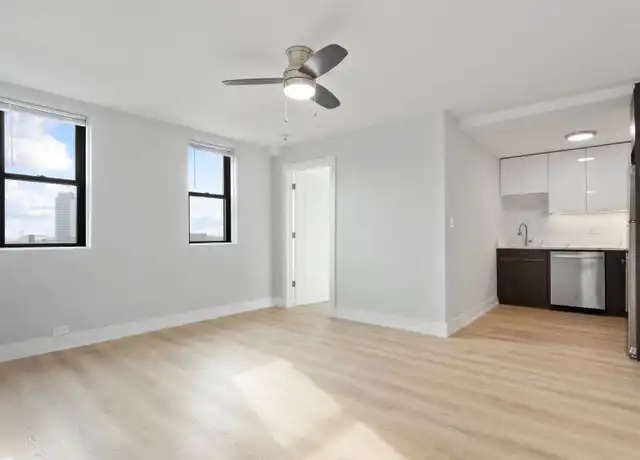 Property at 6026 N Winthrop Ave Unit 3G, Chicago, IL, 60660, 2 beds, 1 bath, [object Object]