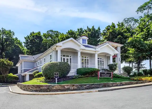 Property at Annapolis Roads - 1 Eaglewood Rd, Annapolis, MD, 21403, 1-3 bed, 1-2 bath, [object Object]