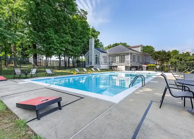 Property at Annapolis Roads - 1 Eaglewood Rd, Annapolis, MD, 21403, 1-3 bed, 1-2 bath, [object Object]