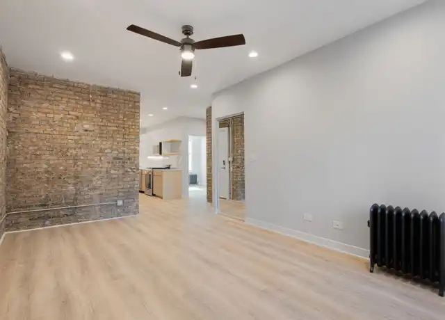 Property at 7381 N Damen Ave Unit 7385-2S, Chicago, IL, 60645, 2 beds, 1 bath, [object Object]
