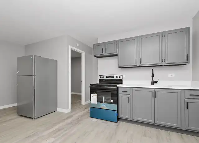 Property at 8124 S Western Ave Unit 106, Chicago, IL, 60620, 1 bed, 1 bath, [object Object]