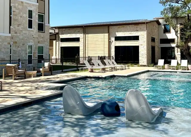 Property at 147 Larkspur Park Blvd Unit B6-5, Leander, TX, 78641, 2 beds, 2 baths, [object Object]