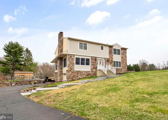 Property at 3554 Sugan Rd, New Hope, PA, 18938, 5 beds, 3 baths, [object Object]