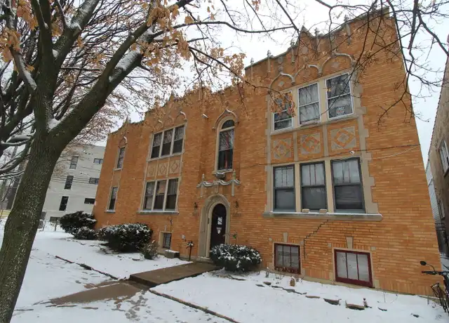 Property at 5805 N Richmond St Unit G, Chicago, IL, 60659, 2 beds, 1 bath, [object Object]