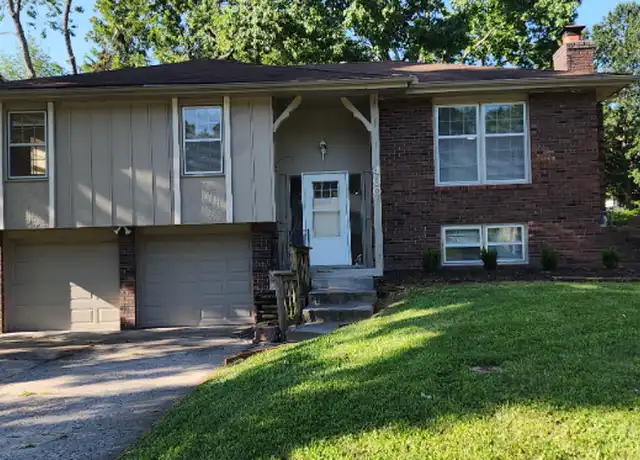 Property at 400 SW Sandstone Dr, Blue Springs, MO, 64014, 3 beds, 1.5 baths, [object Object]