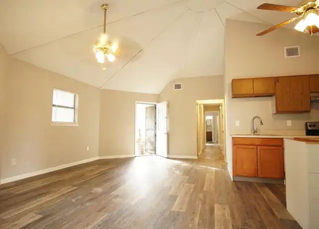 Property at 1912 Hubbard St, Jacksonville, FL, 32206, 3 beds, 1.5 baths, [object Object]