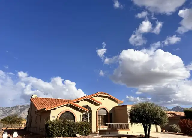 Property at 14380 N Choctaw Dr, Oro Valley, AZ, 85755, 2 beds, 2 baths, [object Object]