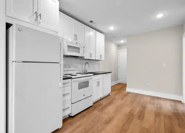 Property at 5811 Field Pl NE Unit 204, Washington, DC, 20019, 3 beds, 1 bath, [object Object]