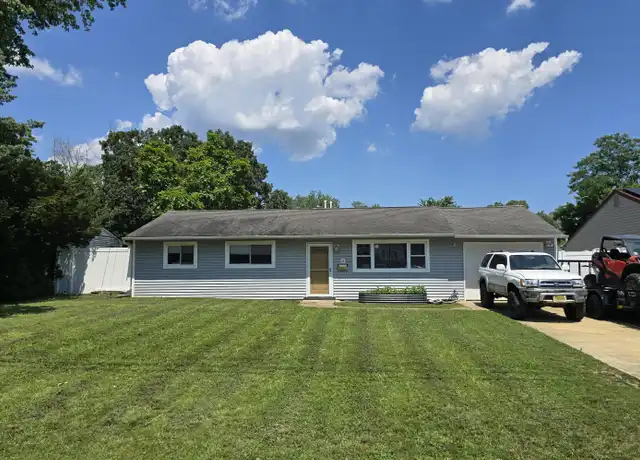 Property at 10 Colgate Dr, Toms River, NJ, 08757, 4 beds, 2 baths, [object Object]