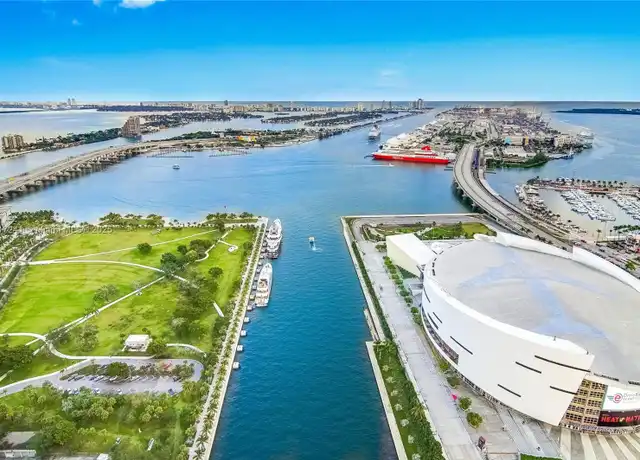 Property at 888 Biscayne Blvd #3811, Miami, FL, 33132, 1 bed, 1.5 baths, [object Object]