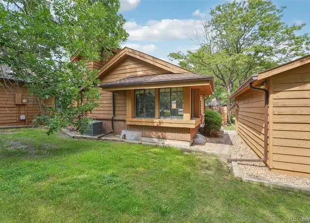 Property at 59 S Eagle Cir, Aurora, CO, 80012, 3 beds, 3 baths, [object Object]
