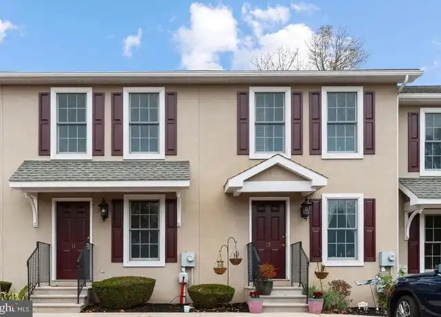 Property at 11 Station Ave, Schwenksville, PA, 19473, 2 beds, 1.5 baths, [object Object]