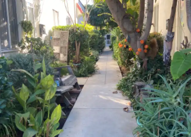 Property at 632 N Plymouth Blvd, Los Angeles, CA, 90004, 0 beds, 1 bath, [object Object]