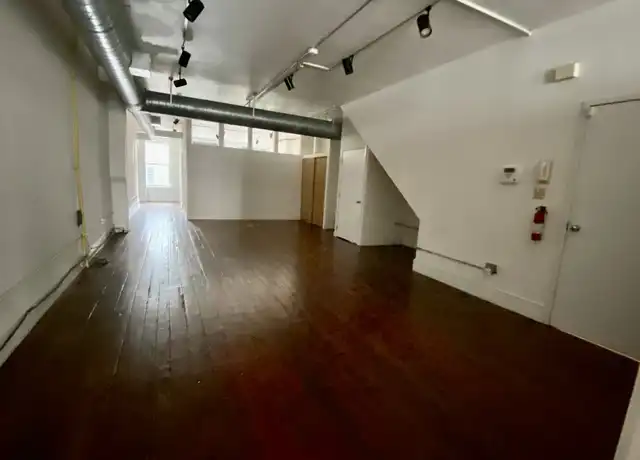 Property at 16 S 3rd St Fl 2, Philadelphia, PA, 19106, 2 beds, 1 bath, [object Object]