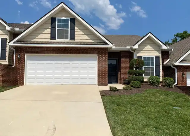 Property at 1426 Remington Grove Ln, Knoxville, TN, 37909, 3 beds, 2 baths, [object Object]