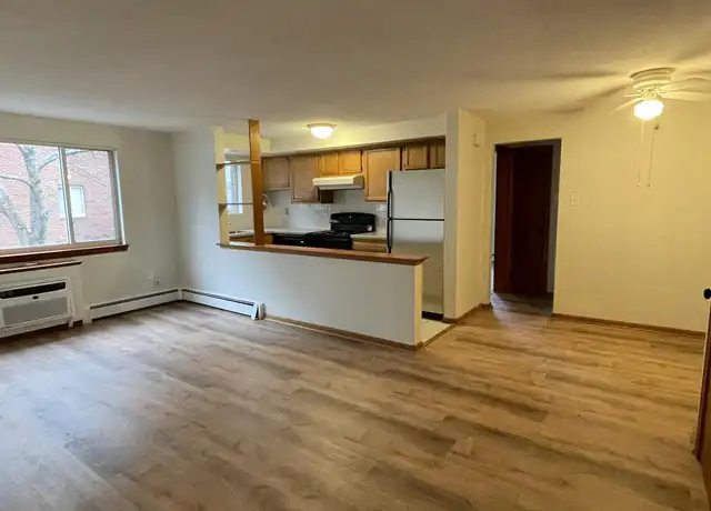Property at 20 Hunt St Unit 3A, Weymouth, MA, 02188, 1 bed, 1 bath, [object Object]