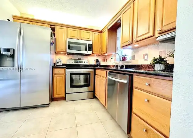 Property at 9355 SW 8th St #101, Boca Raton, FL, 33428, 2 beds, 2 baths, [object Object]
