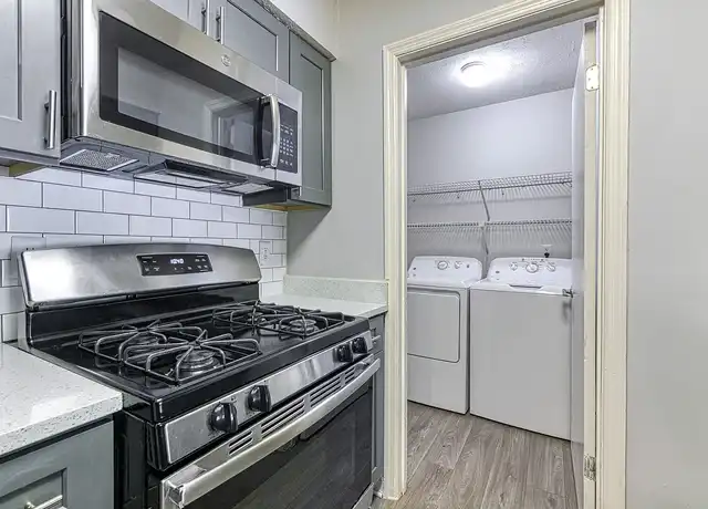Property at Wynnwood Vinings - 1900 Tamarron Pkwy SE, Atlanta, GA, 30339, 1-2 bed, 1-2 bath, [object Object]