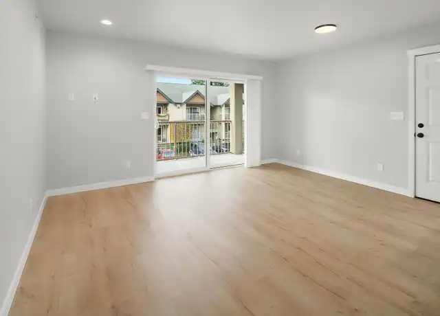 Property at 7208 NE 182nd St Unit 7206, Kenmore, WA, 98028, 2 beds, 2 baths, [object Object]