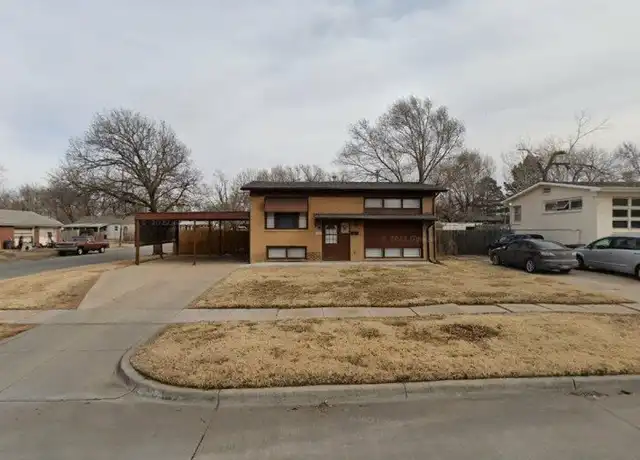 Property at 2202 S Euclid Ave, Wichita, KS, 67213, 4 beds, 2 baths, [object Object]