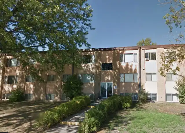 Property at 1701 Kenwood Ave Unit 104, Duluth, MN, 55811, 2 beds, 1 bath, [object Object]