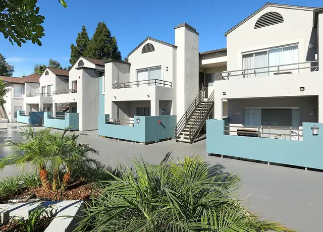 Photo of 650 W Broadway, Anaheim, CA 92805