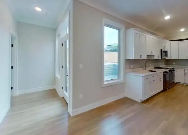 Property at 104 Warren St, Brighton, MA, 02135, 5 beds, 3 baths, [object Object]