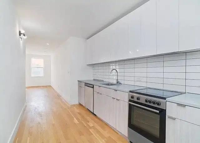 Property at 4300 Broadway, New York, NY, 10033, 1 bed, 1 bath, [object Object]