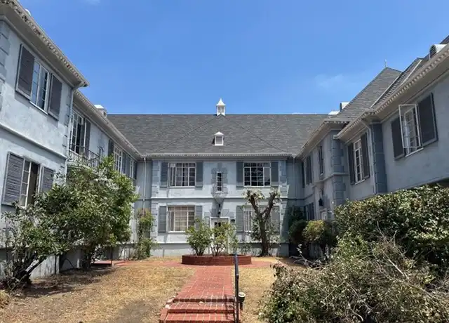 Property at 1404 N Central Ave Unit 3, Glendale, CA, 91202, 2 beds, 1 bath, [object Object]