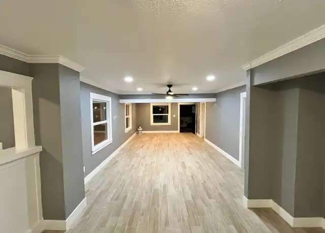 Property at 960 N H St, San Bernardino, CA, 92410, 2 beds, 1 bath, [object Object]