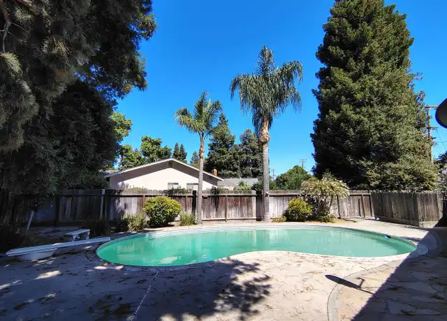 Property at 1136 Cambridge Ct, Modesto, CA, 95350, 3 beds, 2 baths, [object Object]