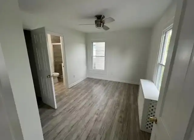 Property at 14 Thornrose Ave Unit B, Staunton, VA, 24401, 1 bed, 1 bath, [object Object]