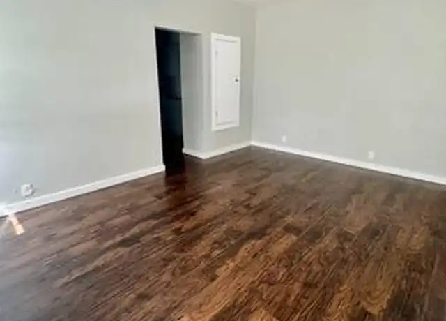 Property at 2142 Avenue E, Wichita Falls, TX, 76309, 2 beds, 1.5 baths, [object Object]