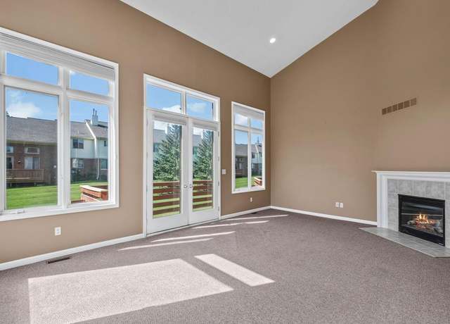 Photo of 1038 Lorenzo Ct, Troy, MI 48085