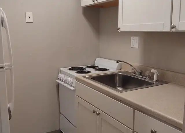 Property at 1441 Capitol Ave Unit 6, Des Moines, IA, 50316, 0 beds, 1 bath, [object Object]
