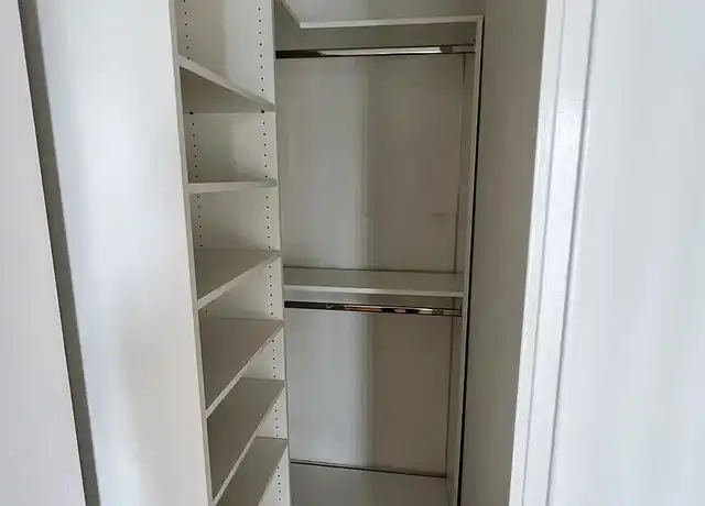 Property at 300 E 40th St Unit 18F, New York, NY, 10016, 0 beds, 1 bath, [object Object]