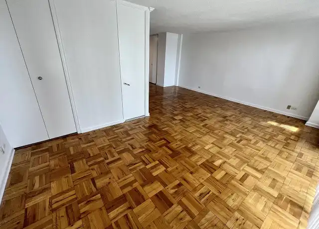 Property at 300 E 40th St Unit 18F, New York, NY, 10016, 0 beds, 1 bath, [object Object]