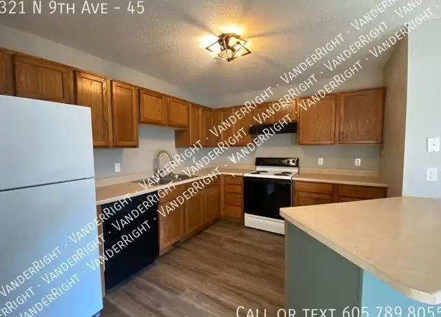 Property at 321 9th Ave Unit 45, Brandon, SD, 57005, 2 beds, 1 bath, [object Object]