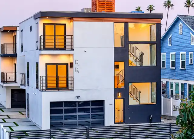 Property at 616 Mariposa Ave Unit 616 1/2, Los Angeles, CA, 90004, 3 beds, 3.5 baths, [object Object]