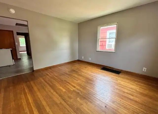 Property at 1179 Studer Ave, Columbus, OH, 43206, 1 bed, 1 bath, [object Object]