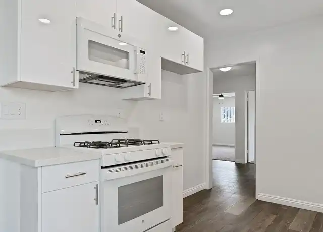 Property at Casitas De Seville - 8640 Auto Center Dr, Buena Park, CA, 90621, 2 beds, 1.5 baths, [object Object]