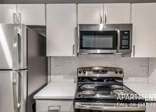 Property at 10940 Meadowglen Ln Unit 518, Houston, TX, 77042, 2 beds, 2 baths, [object Object]