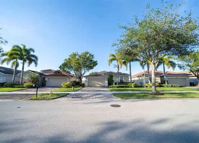 Property at 1493 Birdie Dr, Naples, FL, 34120, 3 beds, 2 baths, [object Object]