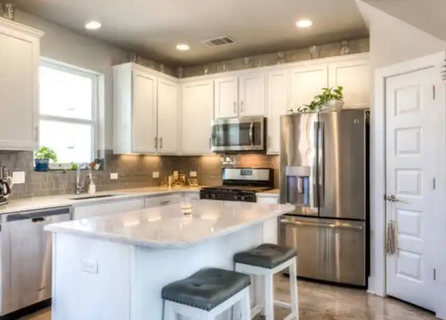 Property at 2001 Cleese Dr, Austin, TX, 78741, 2 beds, 2.5 baths, [object Object]