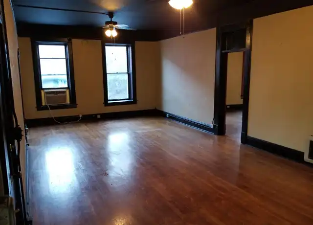 Property at 79 Spring St Unit B, Eureka Springs, AR, 72632, 1 bed, 1 bath, [object Object]