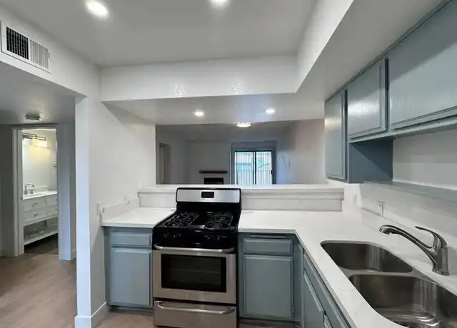 Property at 3239 Altura Ave Unit 4, Glendale, CA, 91214, 2 beds, 2 baths, [object Object]