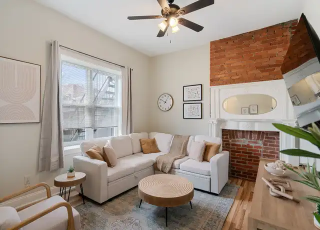 Property at 520 S Winebiddle St Unit 1, Pittsburgh, PA, 15224, 2 beds, 1 bath, [object Object]