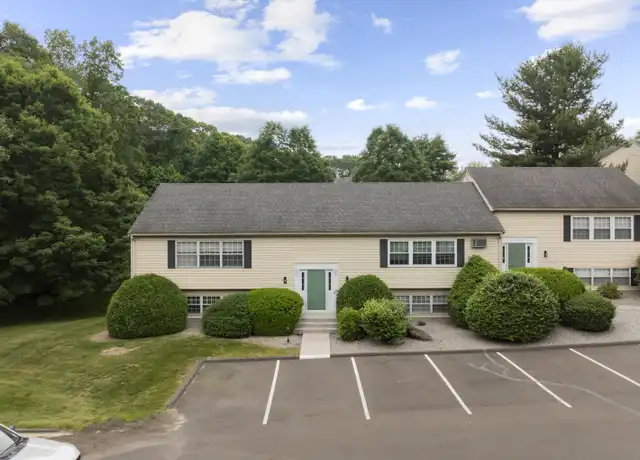Property at 28 Brantwood Dr #28, Madison, CT, 06443, 1 bed, 1 bath, [object Object]