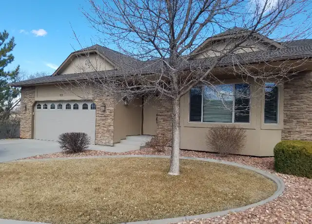 Property at 725 Woodridge Ct, Grand Junction, CO, 81505, 3 beds, 2 baths, [object Object]